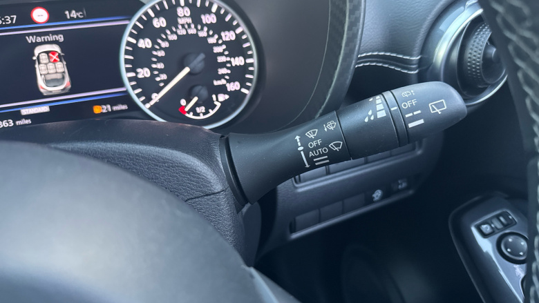 Nissan Juke 1.0 DiG-T 114 Tekna 5dr Petrol Hatchback